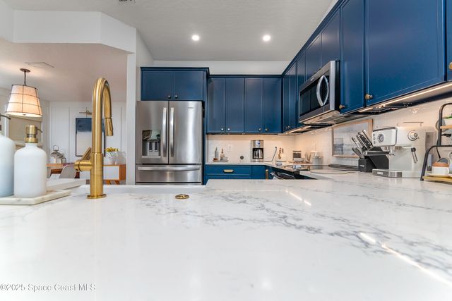 70 Coral Sea Way 22, Satellite Beach, FL 32937