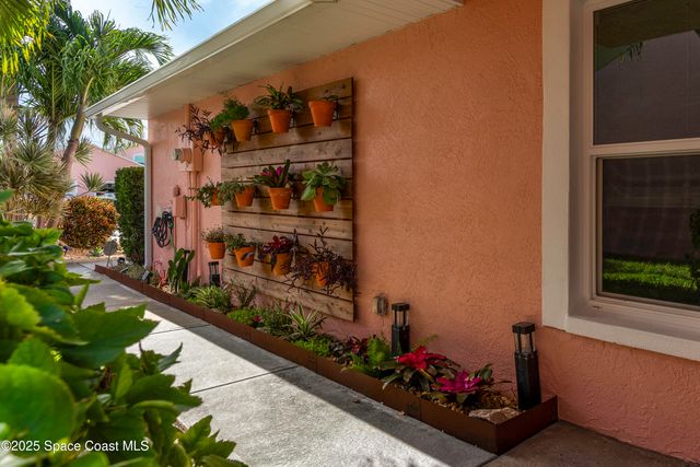 70 Coral Sea Way 22, Satellite Beach, FL 32937