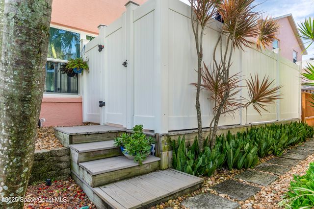 70 Coral Sea Way 22, Satellite Beach, FL 32937