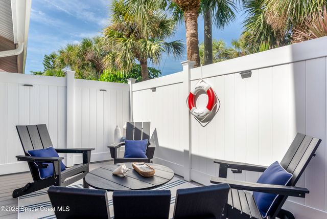 70 Coral Sea Way 22, Satellite Beach, FL 32937