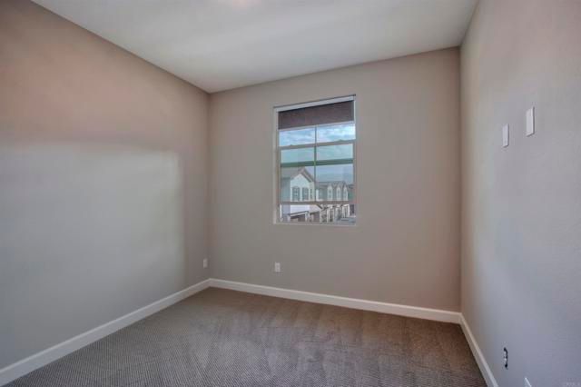 1089 Delpy View Point, Vista, CA 92084