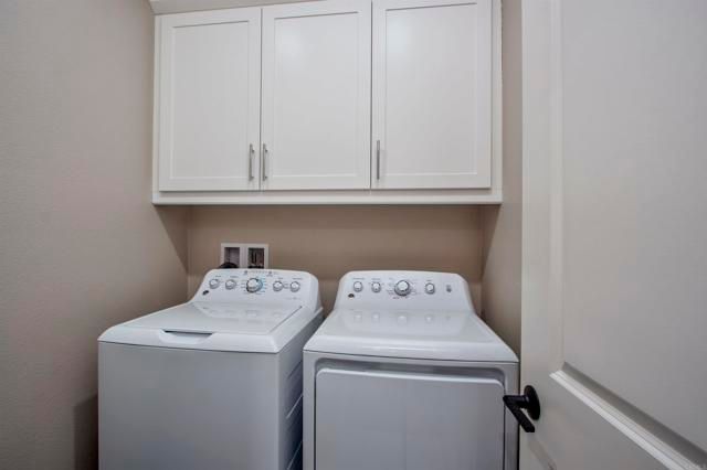 1089 Delpy View Point, Vista, CA 92084