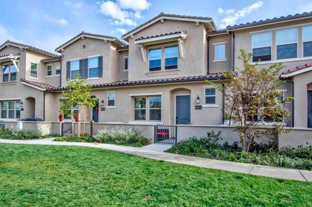 1089 Delpy View Point, Vista, CA 92084