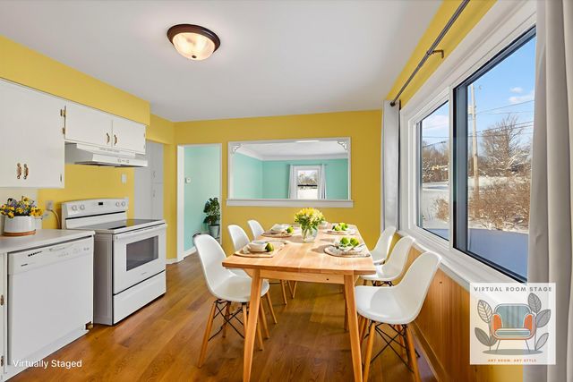 8949 Stadium Drive, Kalamazoo, MI 49009