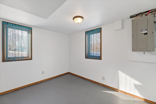 8949 Stadium Drive, Kalamazoo, MI 49009