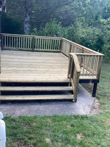 8949 Stadium Drive, Kalamazoo, MI 49009