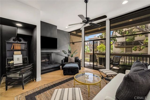 6112 Marina Pacifica North, Long Beach, CA 90803