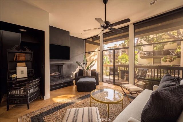 6112 Marina Pacifica North, Long Beach, CA 90803