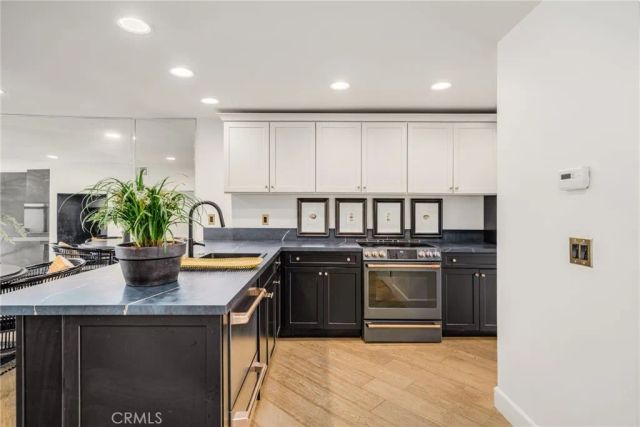 6112 Marina Pacifica North, Long Beach, CA 90803