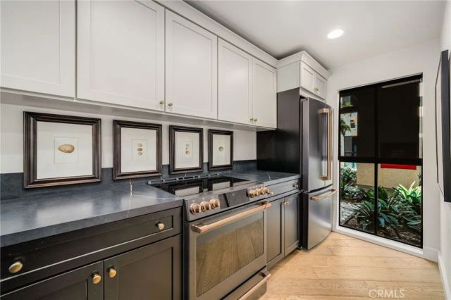 6112 Marina Pacifica North, Long Beach, CA 90803