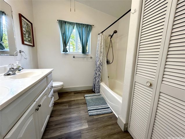 621 Auwai Street A, Kailua, HI 96734