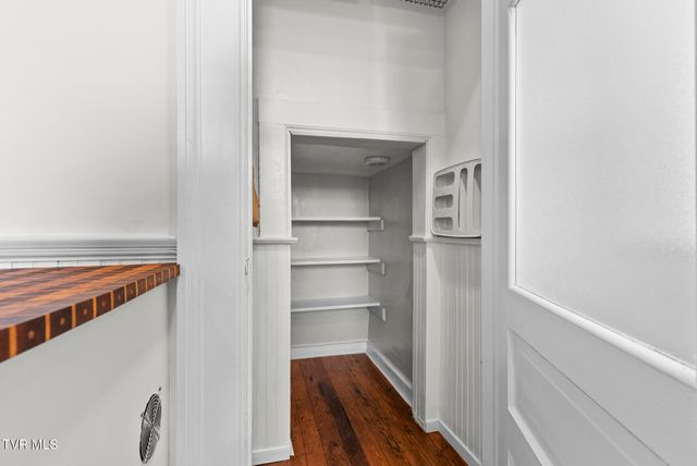 237 Solar Street, Bristol, VA 24201