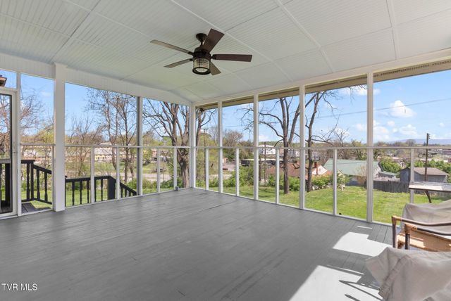 237 Solar Street, Bristol, VA 24201