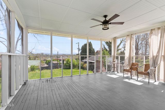 237 Solar Street, Bristol, VA 24201