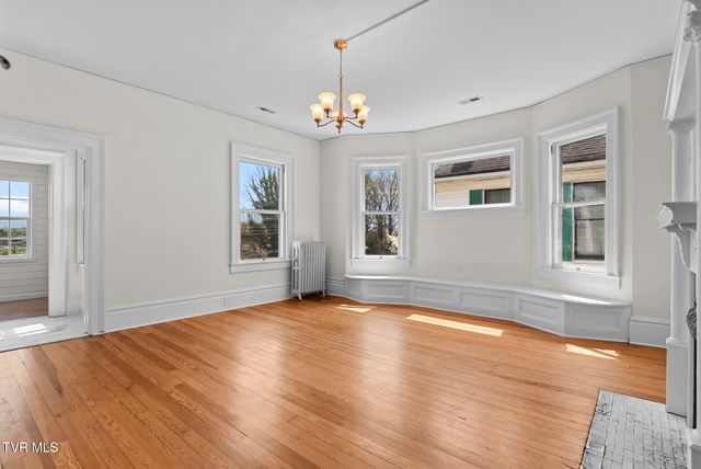 237 Solar Street, Bristol, VA 24201