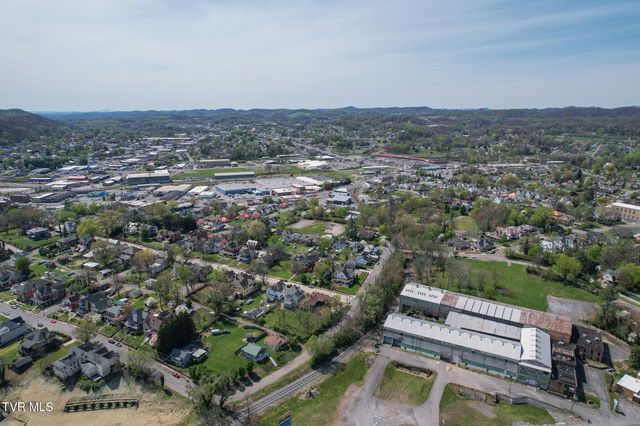 237 Solar Street, Bristol, VA 24201