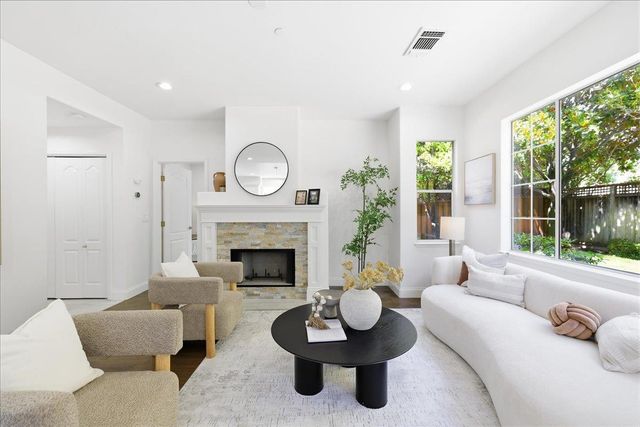 565 Cherrywood Drive, Sunnyvale, CA 94087