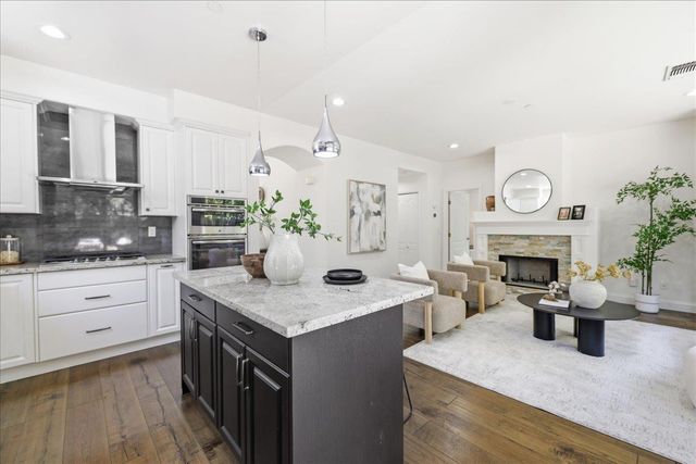 565 Cherrywood Drive, Sunnyvale, CA 94087