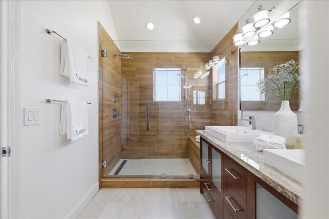 565 Cherrywood Drive, Sunnyvale, CA 94087
