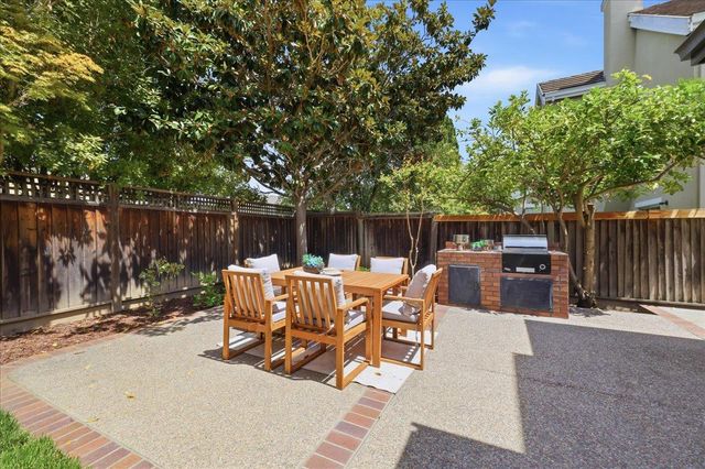 565 Cherrywood Drive, Sunnyvale, CA 94087