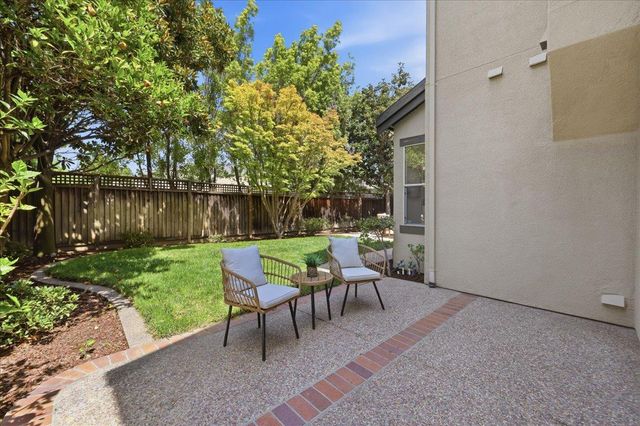 565 Cherrywood Drive, Sunnyvale, CA 94087