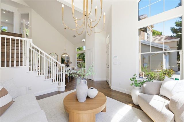 565 Cherrywood Drive, Sunnyvale, CA 94087