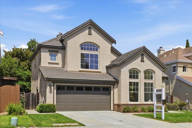 565 Cherrywood Drive, Sunnyvale, CA 94087