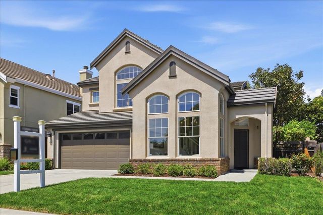 565 Cherrywood Drive, Sunnyvale, CA 94087