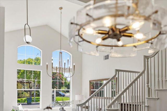 565 Cherrywood Drive, Sunnyvale, CA 94087