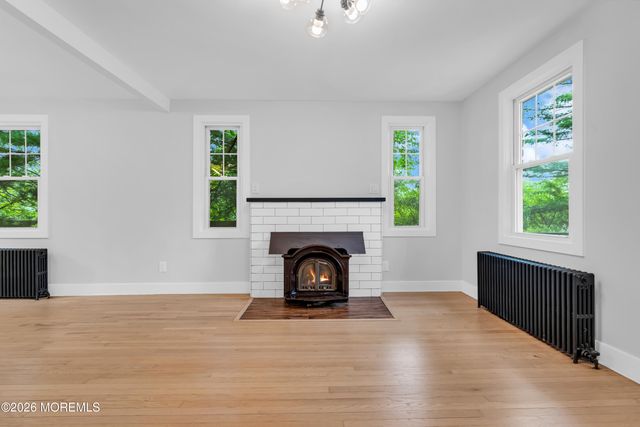 201 Knox Avenue, Eatontown, NJ 07724