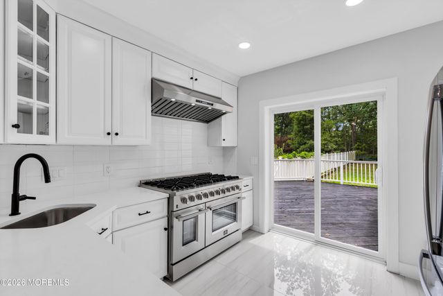 201 Knox Avenue, Eatontown, NJ 07724