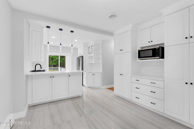 201 Knox Avenue, Eatontown, NJ 07724