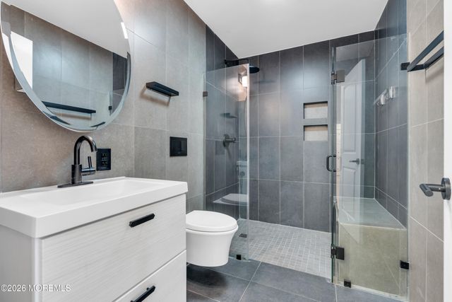 201 Knox Avenue, Eatontown, NJ 07724