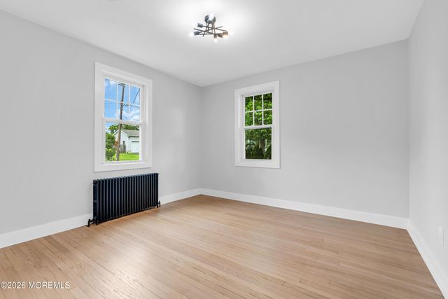 201 Knox Avenue, Eatontown, NJ 07724