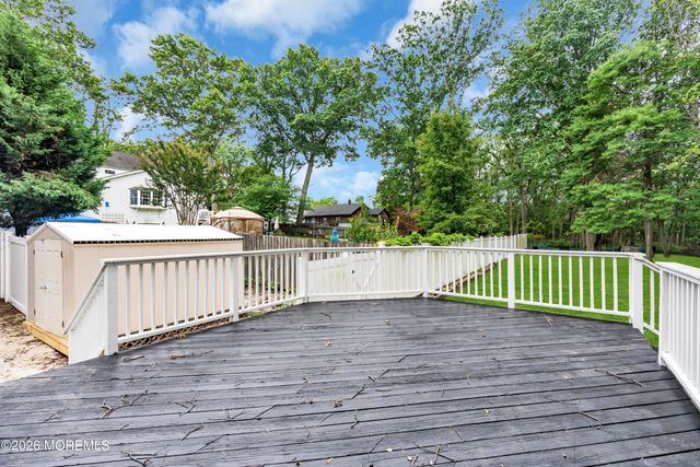 201 Knox Avenue, Eatontown, NJ 07724