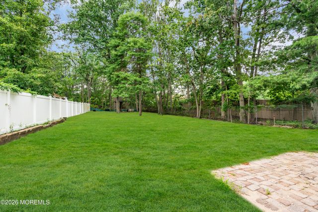 201 Knox Avenue, Eatontown, NJ 07724