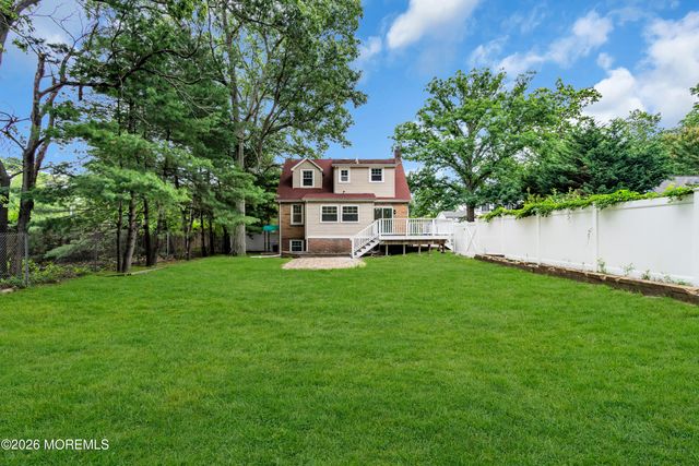 201 Knox Avenue, Eatontown, NJ 07724