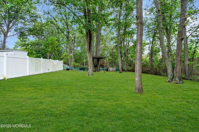 201 Knox Avenue, Eatontown, NJ 07724