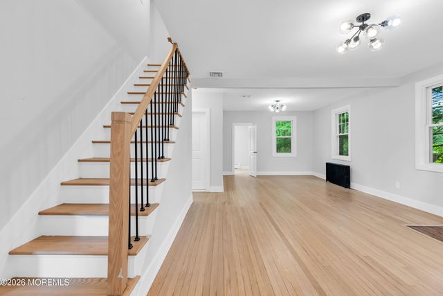 201 Knox Avenue, Eatontown, NJ 07724