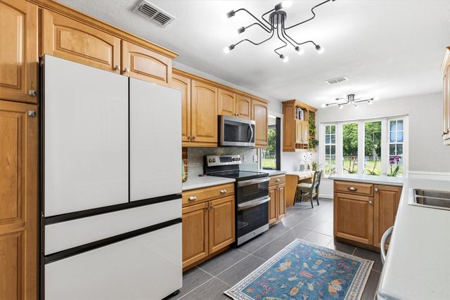 216 Meadowlark Lane, Wylie, TX 75098