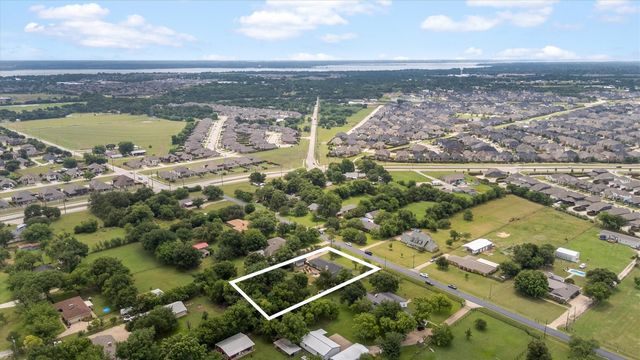 216 Meadowlark Lane, Wylie, TX 75098