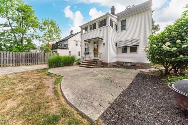 1632 Oakmount Road, South Euclid, OH 44121