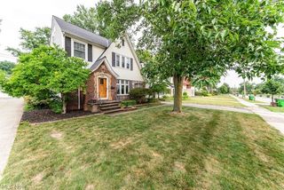 1632 Oakmount Road, South Euclid, OH 44121