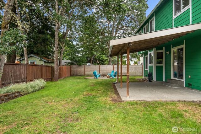 9125 Zircon Drive SW, Lakewood, WA 98498
