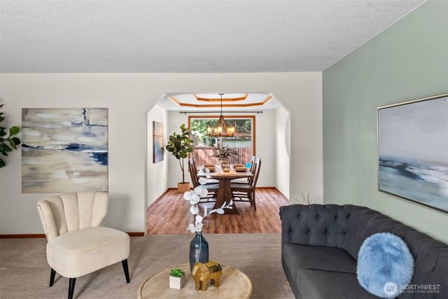9125 Zircon Drive SW, Lakewood, WA 98498