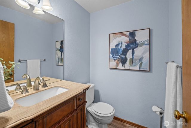 9125 Zircon Drive SW, Lakewood, WA 98498