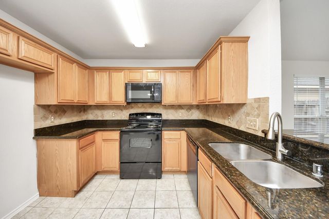 142 Big Thicket Drive, Richmond, TX 77469