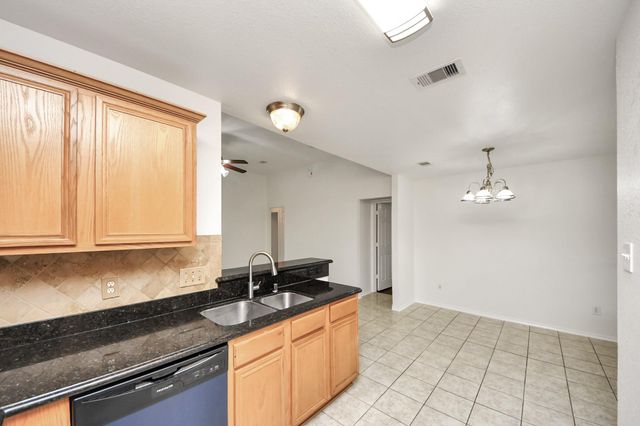 142 Big Thicket Drive, Richmond, TX 77469