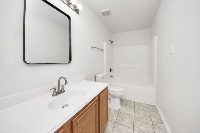 142 Big Thicket Drive, Richmond, TX 77469