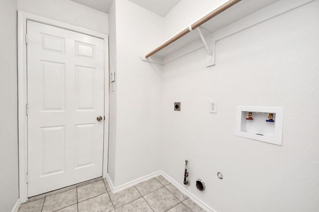 142 Big Thicket Drive, Richmond, TX 77469